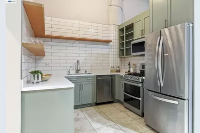 4053 Harlan St #114, Emeryville, CA 94608 - Photo 6