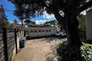 6100 Chabot Rd, Oakland, CA 94618 - Photo 26