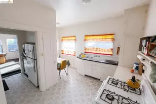 6100 Chabot Rd, Oakland, CA 94618 - Photo 14