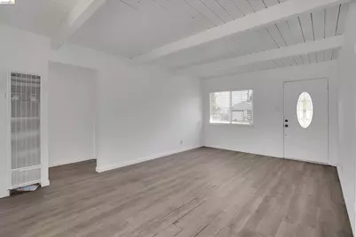 4 Wightman Ct, Antioch, CA 94509 - Photo 8