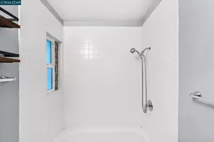 2220 Crest Ave, Martinez, CA 94553 - Photo 6