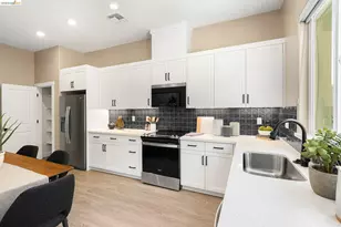 28968 Parkridge Loop, Hayward, CA 94544 - Photo 6