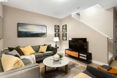 28968 Parkridge Loop #117, Hayward, CA 94544 - Photo 18