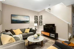 28968 Parkridge Loop, Hayward, CA 94544 - Photo 18