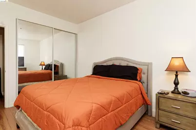 10 Leighty Ct #5, Hayward, CA 94541 - Photo 16