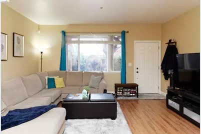 10 Leighty Ct #5, Hayward, CA 94541 - Photo 6