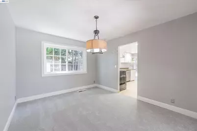 6735 Stephan Ct, Gilroy, CA 95020 - Photo 8