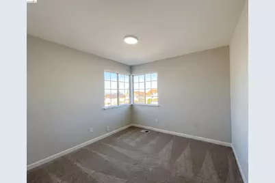 2270 Bayberry Cir, Pittsburg, CA 94565 - Photo 26