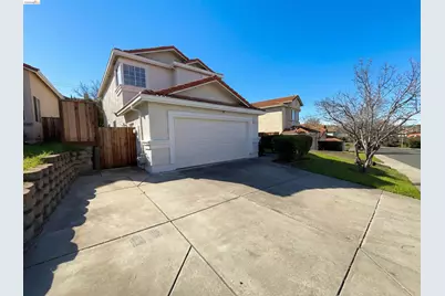 2270 Bayberry Cir, Pittsburg, CA 94565 - Photo 6