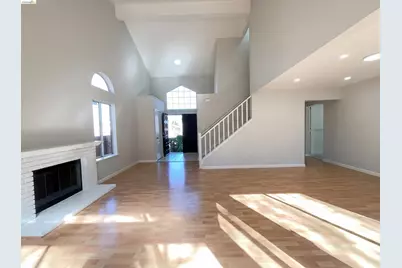 2270 Bayberry Cir, Pittsburg, CA 94565 - Photo 14