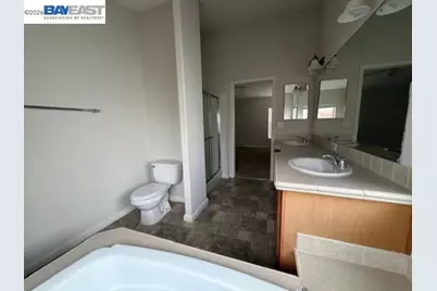 407 Santa Monica, San Leandro, CA 94579 - Photo 22