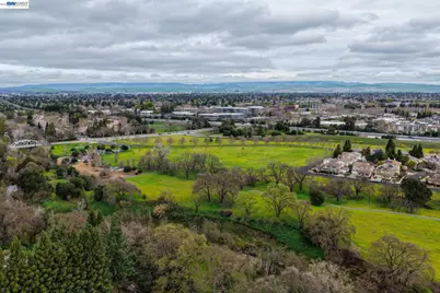 8185 Arroyo Dr #4, Pleasanton, CA 94588 - Photo 34