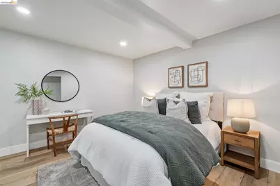 7807 Outlook Ave, Oakland, CA 94605 - Photo 38