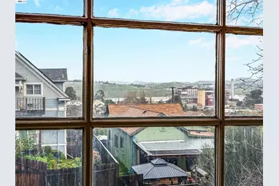 1033 2nd Ave, Crockett, CA 94525 - Photo 30