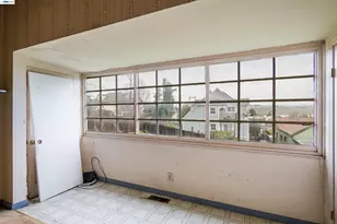 1033 2nd Ave, Crockett, CA 94525 - Photo 28