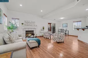 933 Country Run Dr, Martinez, CA 94553 - Photo 2