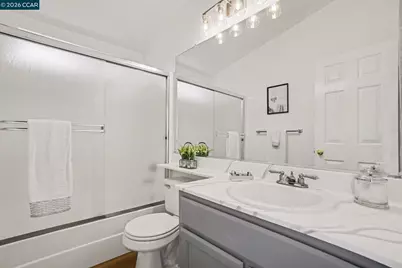 933 Country Run Dr, Martinez, CA 94553 - Photo 18