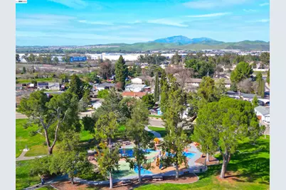 319 Pearl Dr, Livermore, CA 94550 - Photo 36