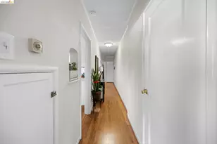 359 41st St, Oakland, CA 94609 - Photo 18