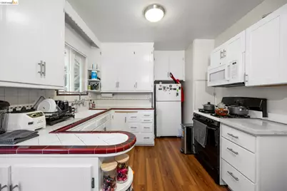 359 41st St, Oakland, CA 94609 - Photo 20