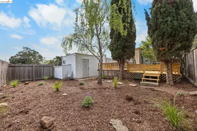 6100 Majestic Ave, Oakland, CA 94605 - Photo 36