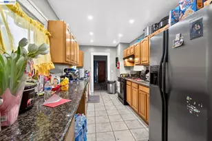 2724 22nd St, Oakland, CA 94601 - Photo 6
