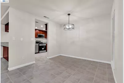 1820 Willow Creek Drive, Tracy, CA 95376 - Photo 10