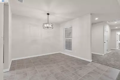 1820 Willow Creek Drive, Tracy, CA 95376 - Photo 4