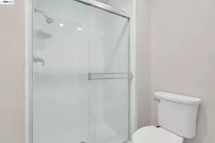 1820 Willow Creek Dr, Tracy, CA 95376 - Photo 18