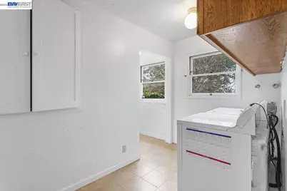 18028 Almond Rd, Castro Valley, CA 94546 - Photo 22