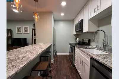 1246 Walker Ave #206, Walnut Creek, CA 94596 - Photo 2