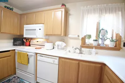 3901 Clayton Rd #25, Concord, CA 94521 - Photo 6