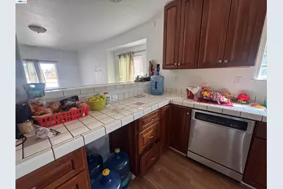 604 Sunset Avenue, Modesto, CA 95351 - Photo 2