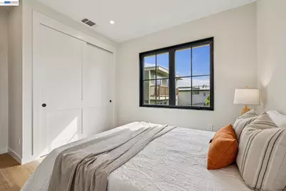 1142 Dwight, Berkeley, CA 94702 - Photo 44