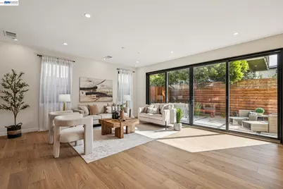 1142 Dwight, Berkeley, CA 94702 - Photo 8