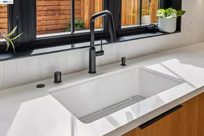 1142 Dwight, Berkeley, CA 94702 - Photo 26