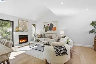 2455 Saint Helena Dr #5, Hayward, CA 94542 - Photo 26