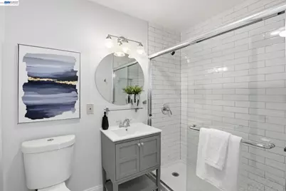 2455 Saint Helena Dr #5, Hayward, CA 94542 - Photo 24