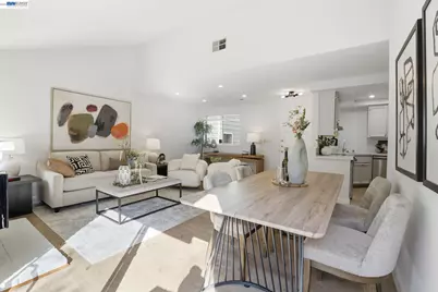 2455 Saint Helena Dr #5, Hayward, CA 94542 - Photo 12