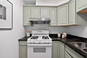 801 Franklin, Oakland, CA 94607 - Photo 16