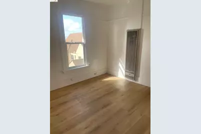 2212 17th Ave, Oakland, CA 94606 - Photo 6