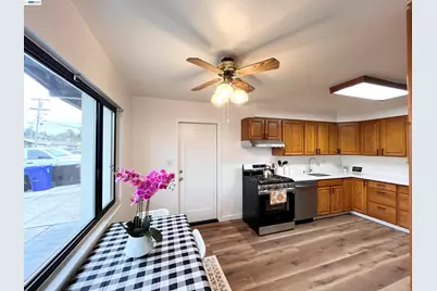 280 Calais Dr, Pinole, CA 94564 - Photo 10