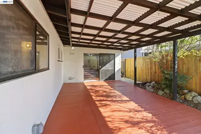 280 Calais Dr, Pinole, CA 94564 - Photo 38