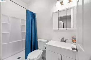 560 M St, Livermore, CA 94551 - Photo 8