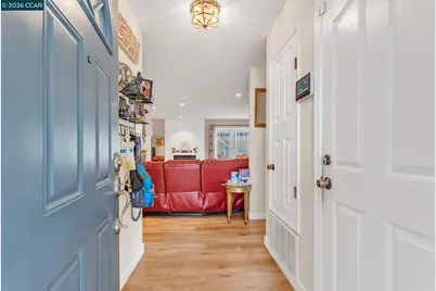 618 Kinglet, Suisun City, CA 94585 - Photo 4