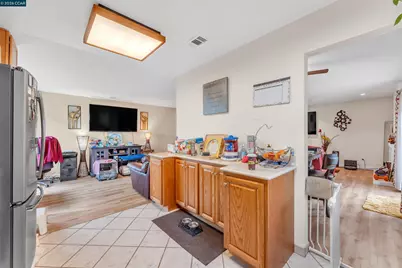 618 Kinglet, Suisun City, CA 94585 - Photo 14