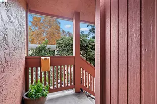 810 Oak Grove Rd, Concord, CA 94518 - Photo 16