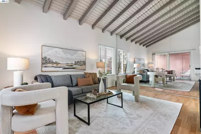 810 Oak Grove Rd #104, Concord, CA 94518 - Photo 2