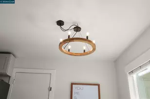 1346 Montana Dr, Concord, CA 94521 - Photo 10