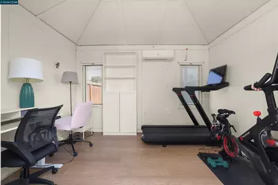 1346 Montana Dr, Concord, CA 94521 - Photo 30